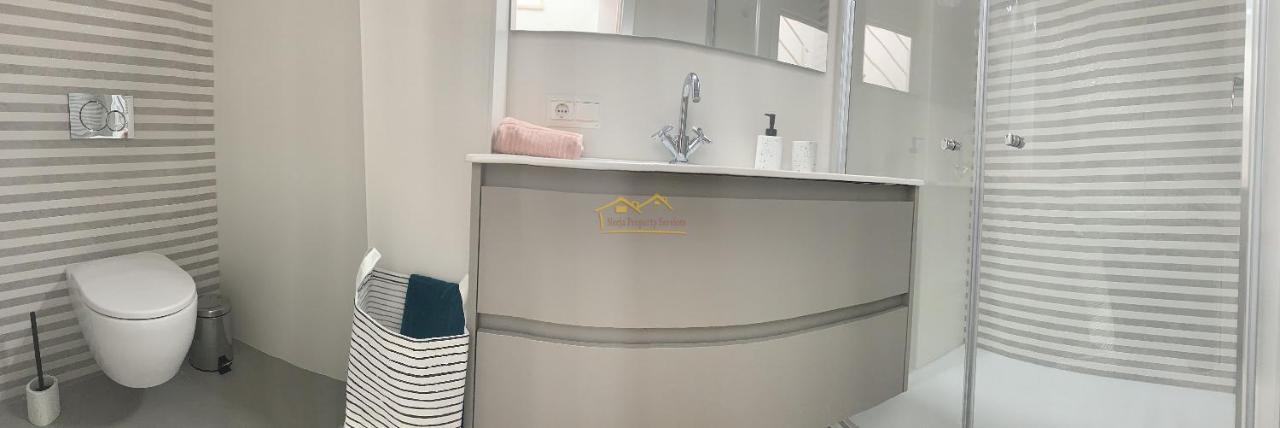 Luxury Penthouse Centre *
